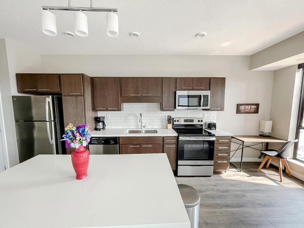 Sleepover Premier Downtown Des Moines Apartments Εξωτερικό φωτογραφία